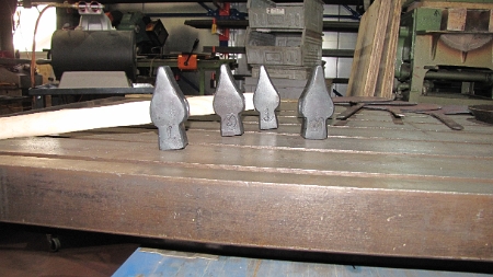 Schmiedehammer 1,25 bis 1,5 Kg.JPG - Schmiedehammer 1,25 bis 1,5 Kg